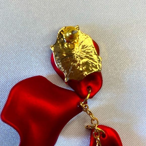 Flower Drop Earrings - Picture 4 of 6